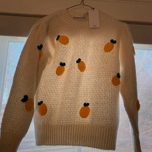 Women’s sweater